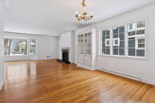 4012 Linden Hills Boulevard, Minneapolis, MN 55410