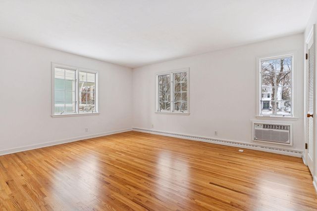 4012 Linden Hills Boulevard, Minneapolis, MN 55410