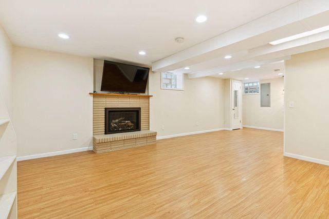 4012 Linden Hills Boulevard, Minneapolis, MN 55410