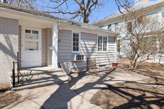 4012 Linden Hills Boulevard, Minneapolis, MN 55410