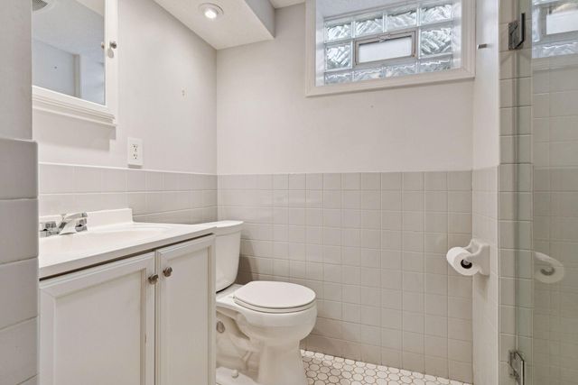 4012 Linden Hills Boulevard, Minneapolis, MN 55410