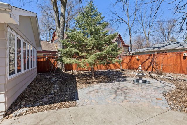 4012 Linden Hills Boulevard, Minneapolis, MN 55410