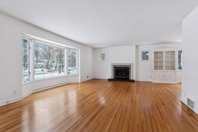 4012 Linden Hills Boulevard, Minneapolis, MN 55410