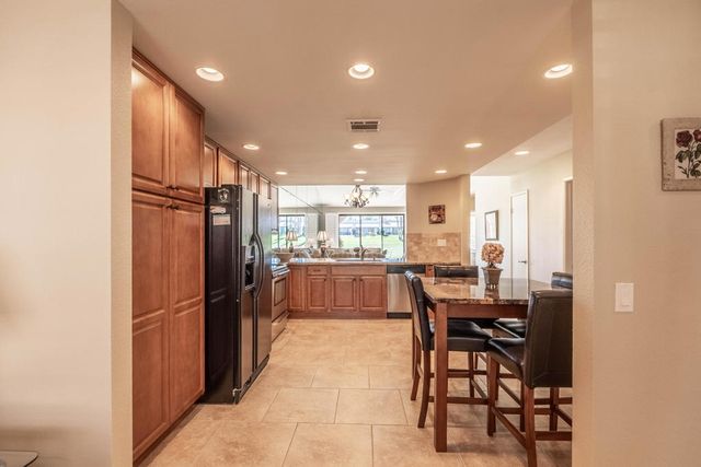 76623 Daffodil Drive, Palm Desert, CA 92211