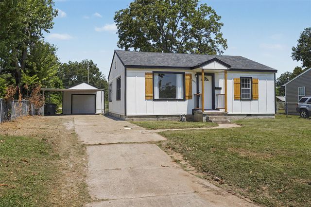 4951 W 1st Street, Tulsa, OK 74127