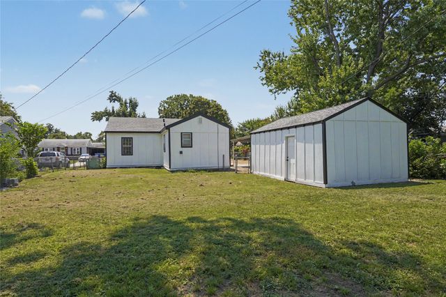 4951 W 1st Street, Tulsa, OK 74127