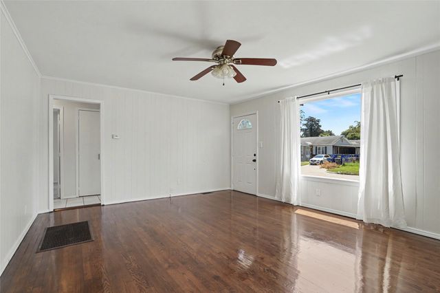 4951 W 1st Street, Tulsa, OK 74127