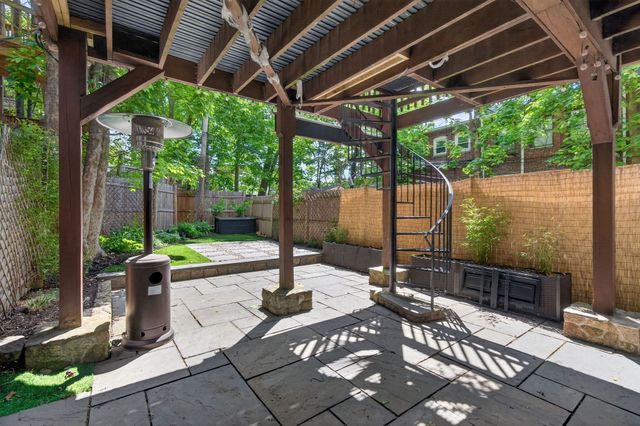 102 Old Harbor Street A, Boston, MA 02127