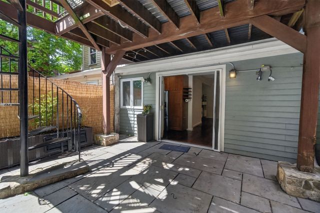 102 Old Harbor Street A, Boston, MA 02127