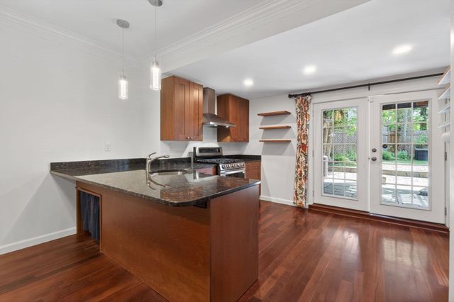 102 Old Harbor Street A, Boston, MA 02127