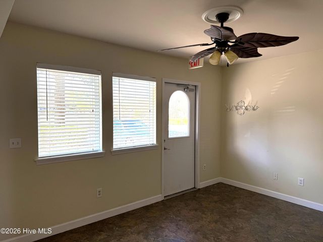 1790 Queen Anne Street Unit 5, Sunset Beach, NC 28468