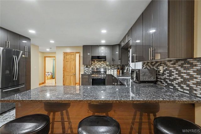 551 22nd Street, Niagara Falls, NY 14301