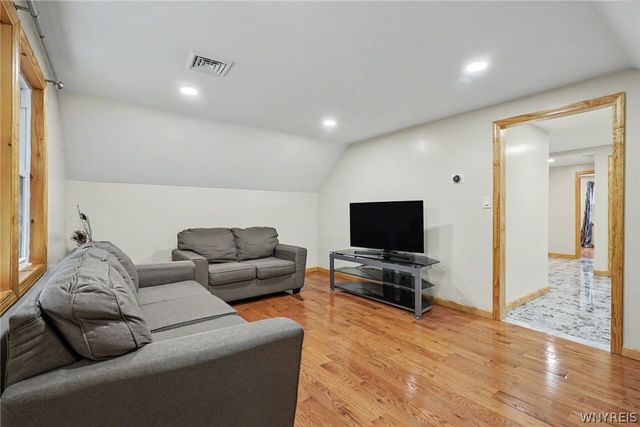 551 22nd Street, Niagara Falls, NY 14301