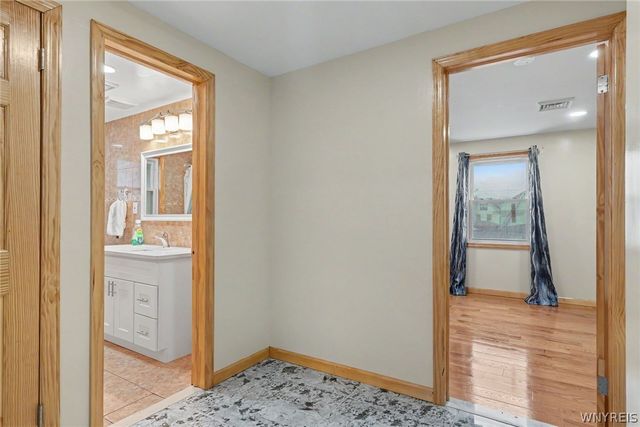 551 22nd Street, Niagara Falls, NY 14301
