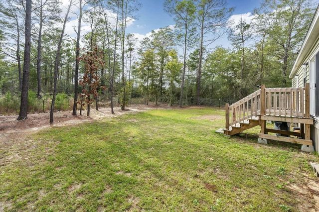 164 E Jonquil Avenue, Defuniak Springs, FL 32433