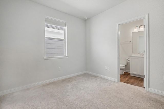 8518 Leroi DR, Austin, TX 78744