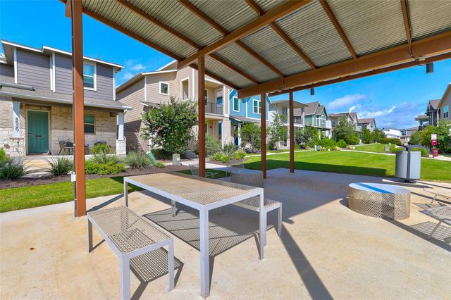 8518 Leroi DR, Austin, TX 78744