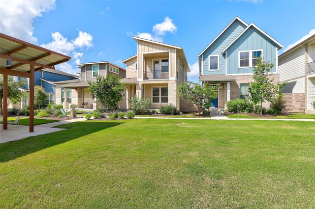 8518 Leroi DR, Austin, TX 78744