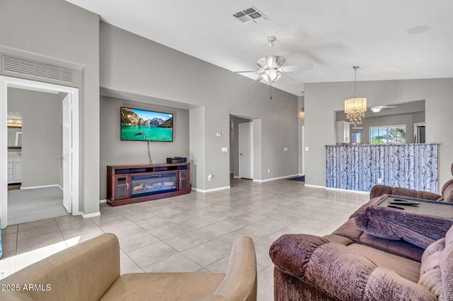 30178 N CORAL BEAN Drive, San Tan Valley, AZ 85143