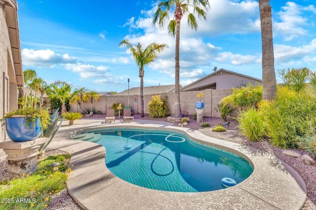 30178 N CORAL BEAN Drive, San Tan Valley, AZ 85143