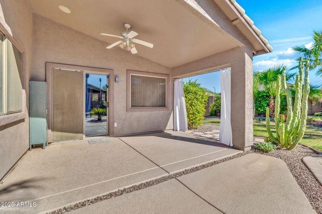 30178 N CORAL BEAN Drive, San Tan Valley, AZ 85143