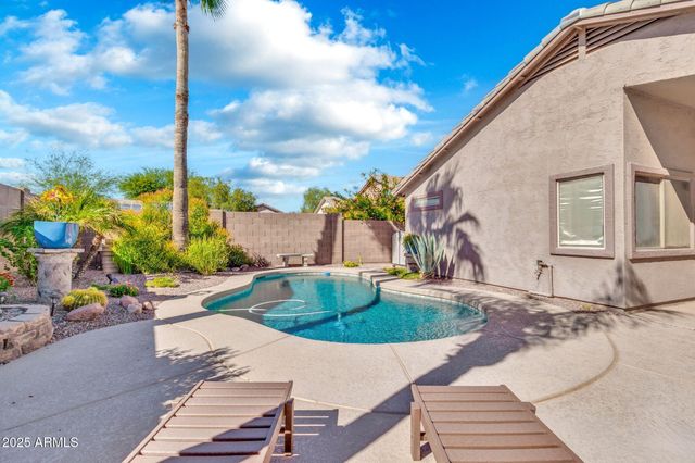30178 N CORAL BEAN Drive, San Tan Valley, AZ 85143