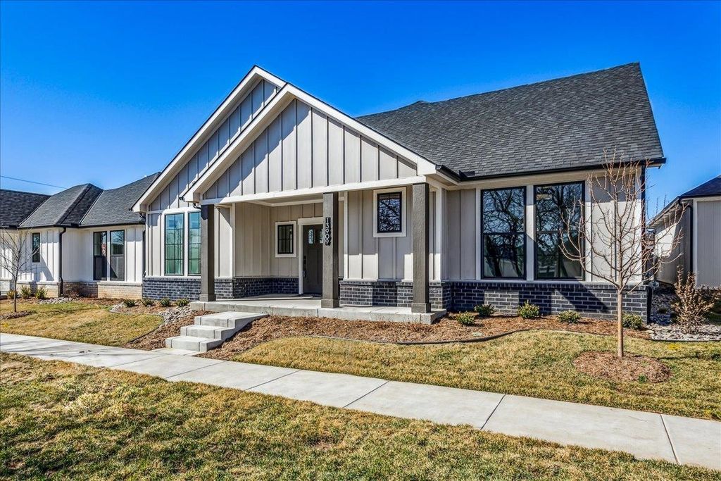 13909 W Barn Owl St, Wichita, KS 67235