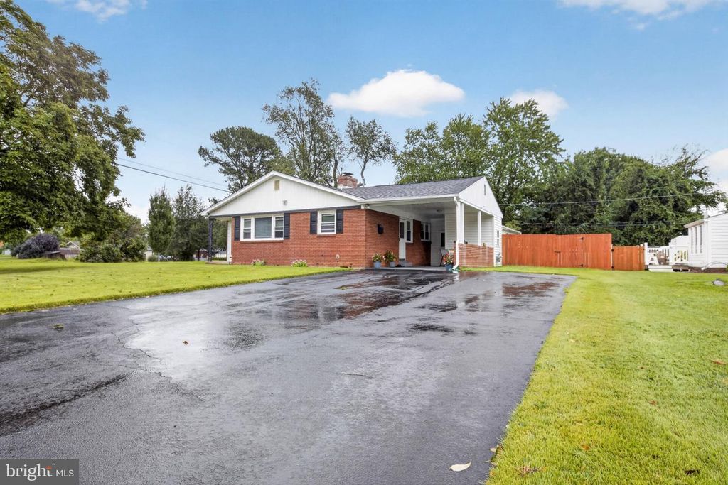219 GORDY PL, New Castle, DE 19720 — photo 3