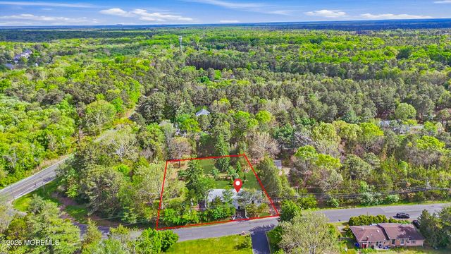 563 Reed Road, Jackson, NJ 08527