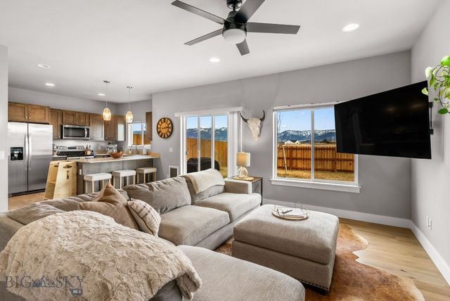 606 Winston Lane A, Belgrade, MT 59714