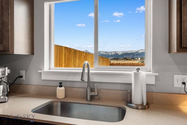 606 Winston Lane A, Belgrade, MT 59714