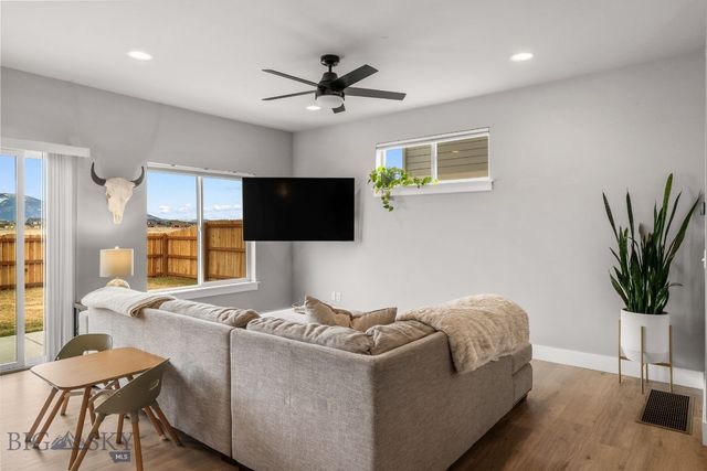 606 Winston Lane A, Belgrade, MT 59714