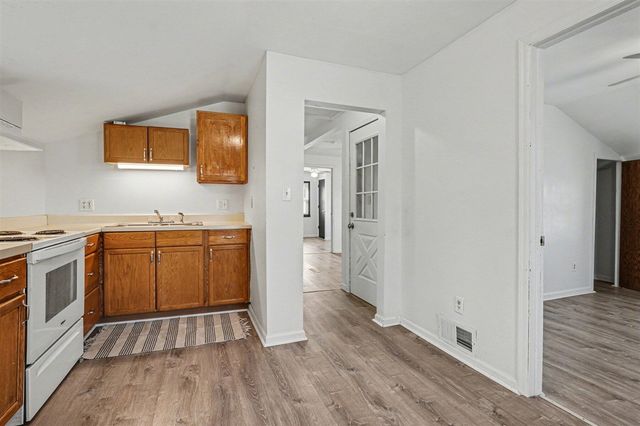 229 Union Street, Lawton, MI 49065