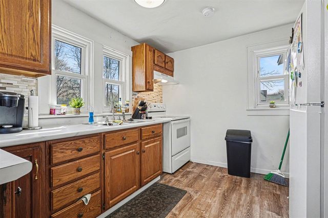 229 Union Street, Lawton, MI 49065