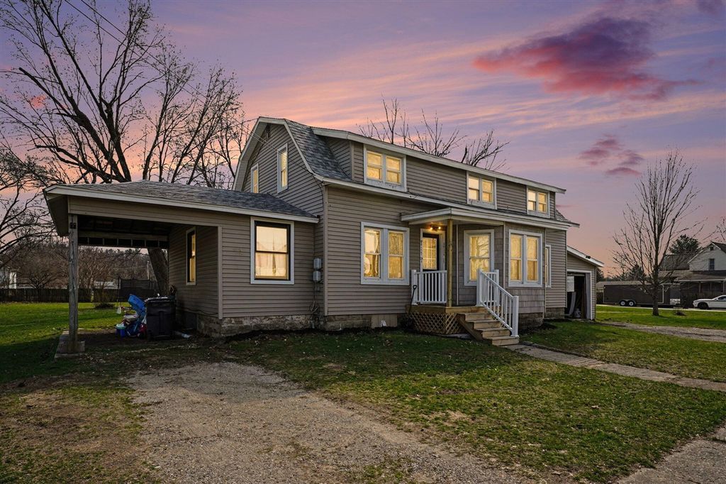 229 Union Street, Lawton, MI 49065