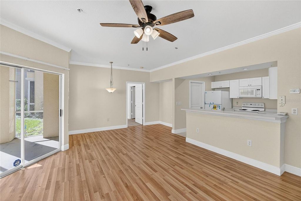 Image 17 of property listing at 5125 PALM SPRINGS BOULEVARD 4107, Tampa, FL 33647