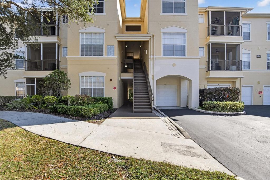 Image 4 of property listing at 5125 PALM SPRINGS BOULEVARD 4107, Tampa, FL 33647