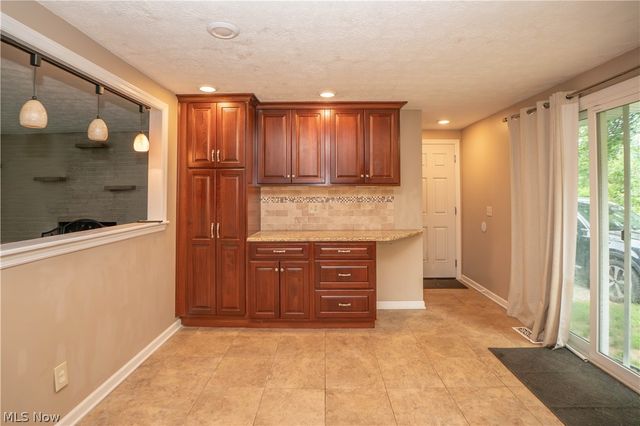 6125 Coyla Avenue NW, Canal Fulton, OH 44614