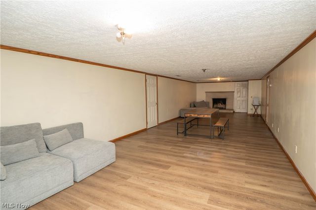 6125 Coyla Avenue NW, Canal Fulton, OH 44614