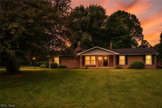 6125 Coyla Avenue NW, Canal Fulton, OH 44614