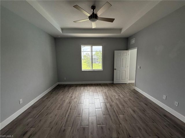 1010 NE 5th AVE, Cape Coral, FL 33909