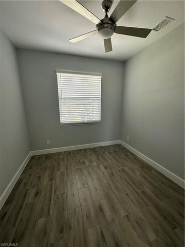 1010 NE 5th AVE, Cape Coral, FL 33909