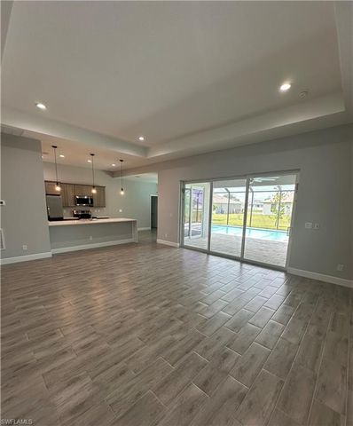 1010 NE 5th AVE, Cape Coral, FL 33909