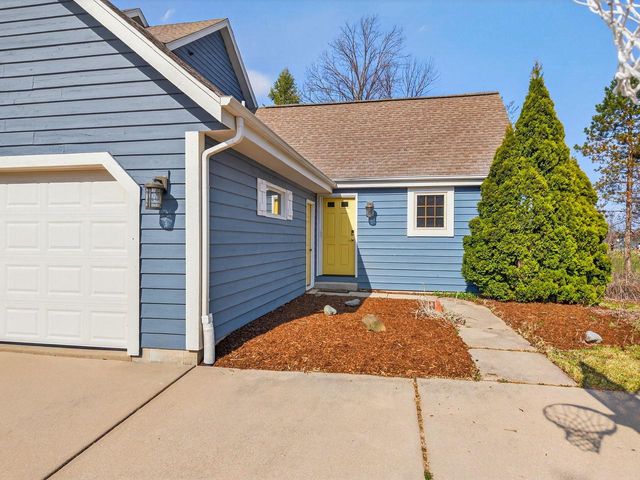 N68W14724 Prudence DRIVE, Menomonee Falls, WI 53051