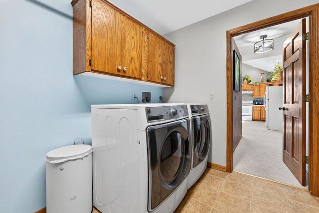 N68W14724 Prudence DRIVE, Menomonee Falls, WI 53051