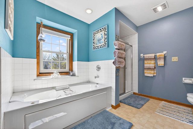 N68W14724 Prudence DRIVE, Menomonee Falls, WI 53051