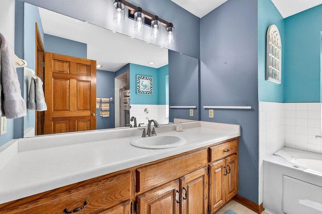 N68W14724 Prudence DRIVE, Menomonee Falls, WI 53051