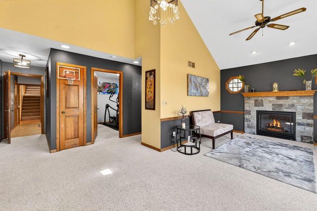 N68W14724 Prudence DRIVE, Menomonee Falls, WI 53051