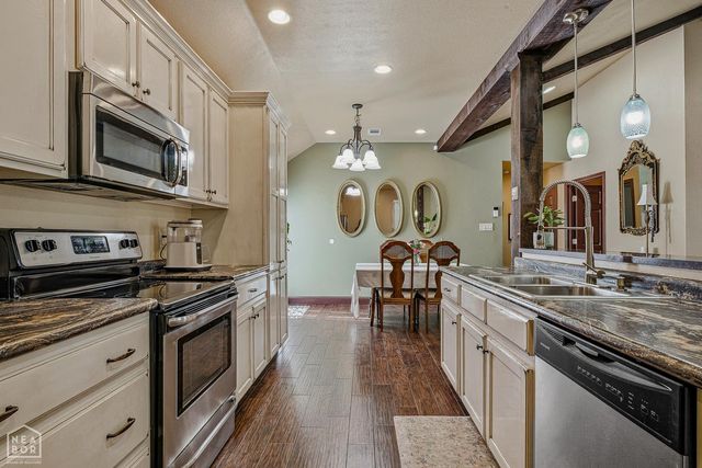 73 County Road 303, Jonesboro, AR 72401