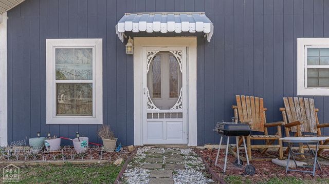 73 County Road 303, Jonesboro, AR 72401